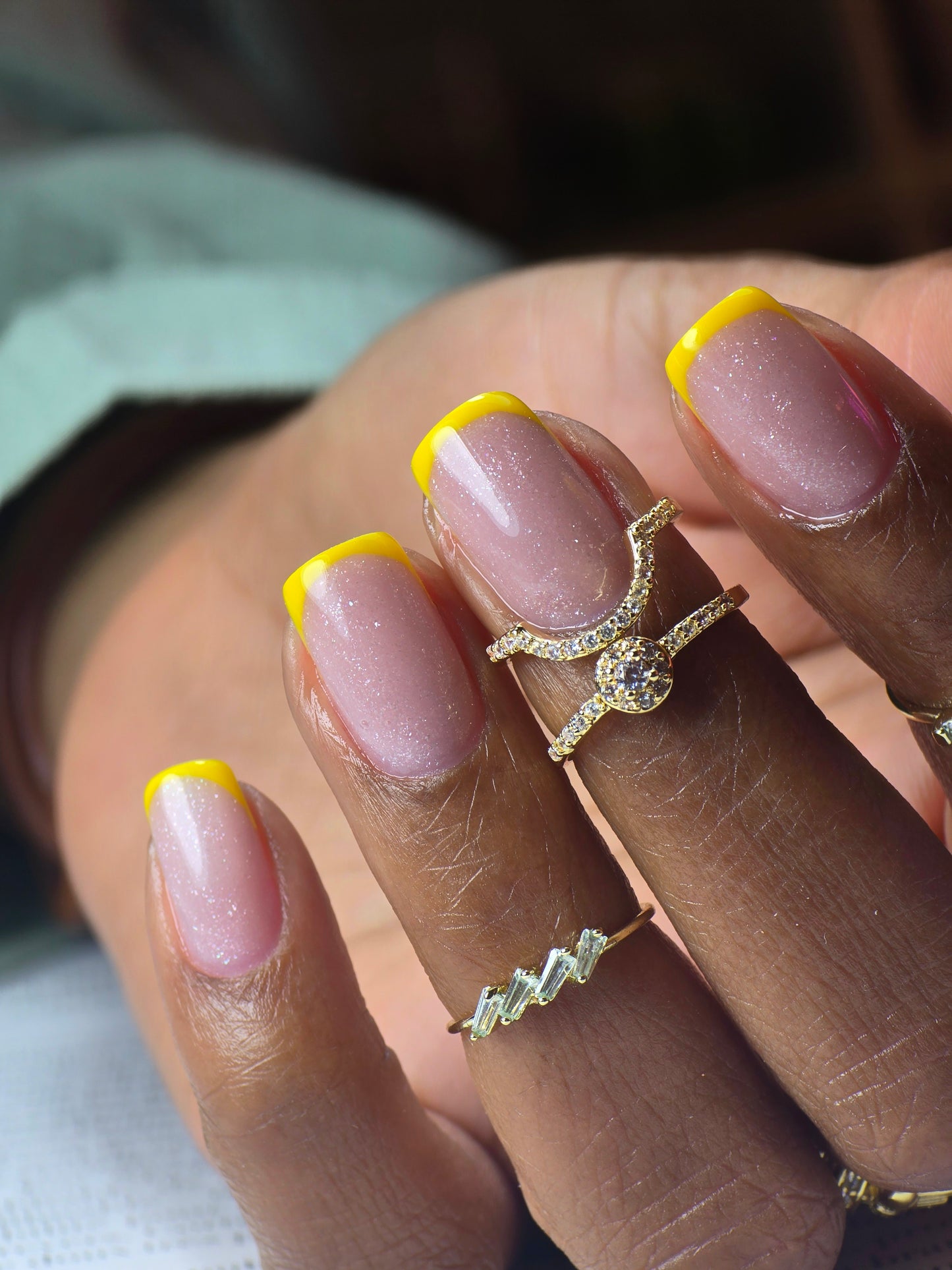 Yellow 030