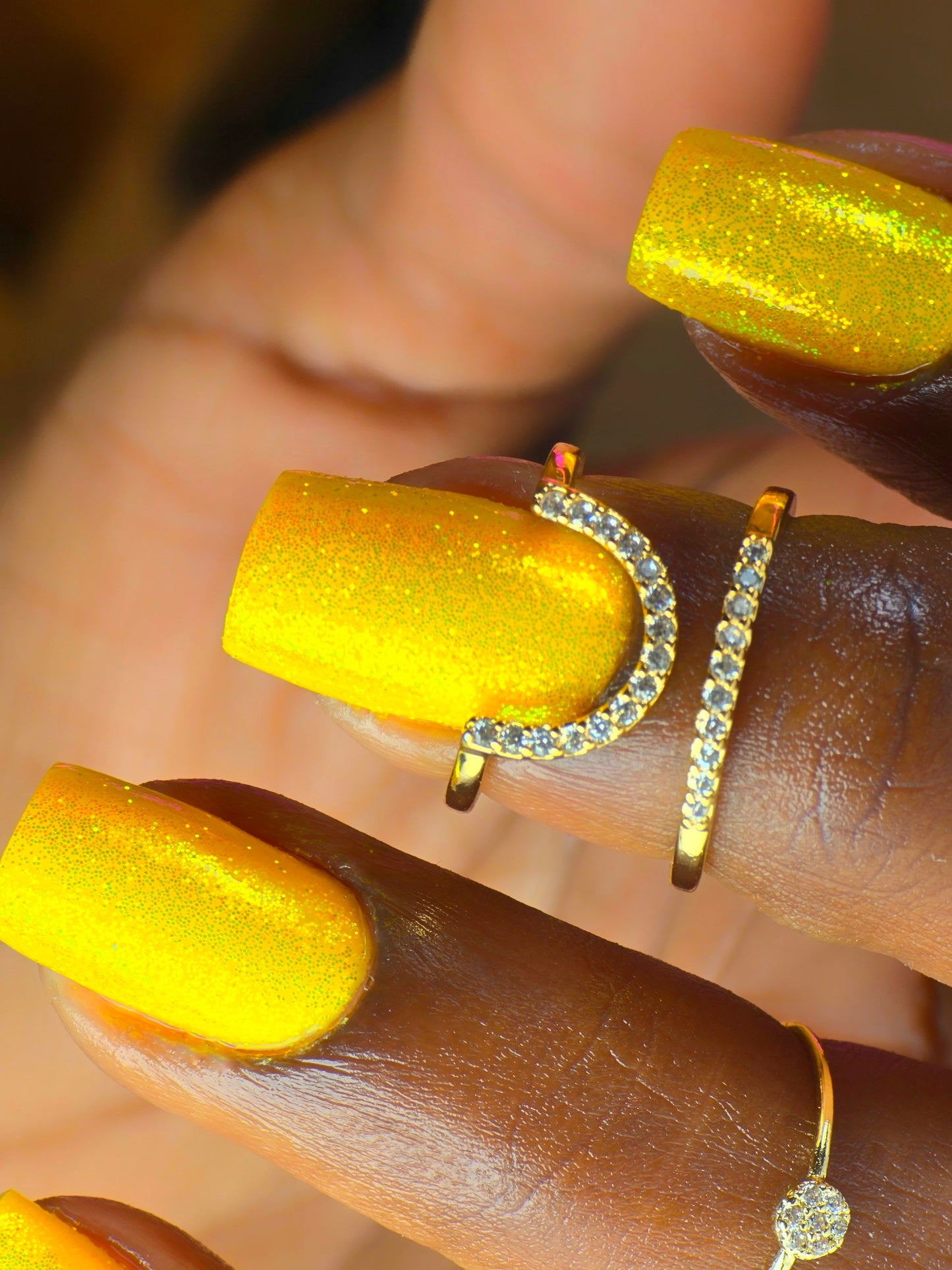 Yellow 030